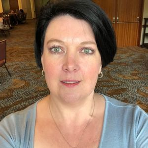 Meet your Posher, Renee